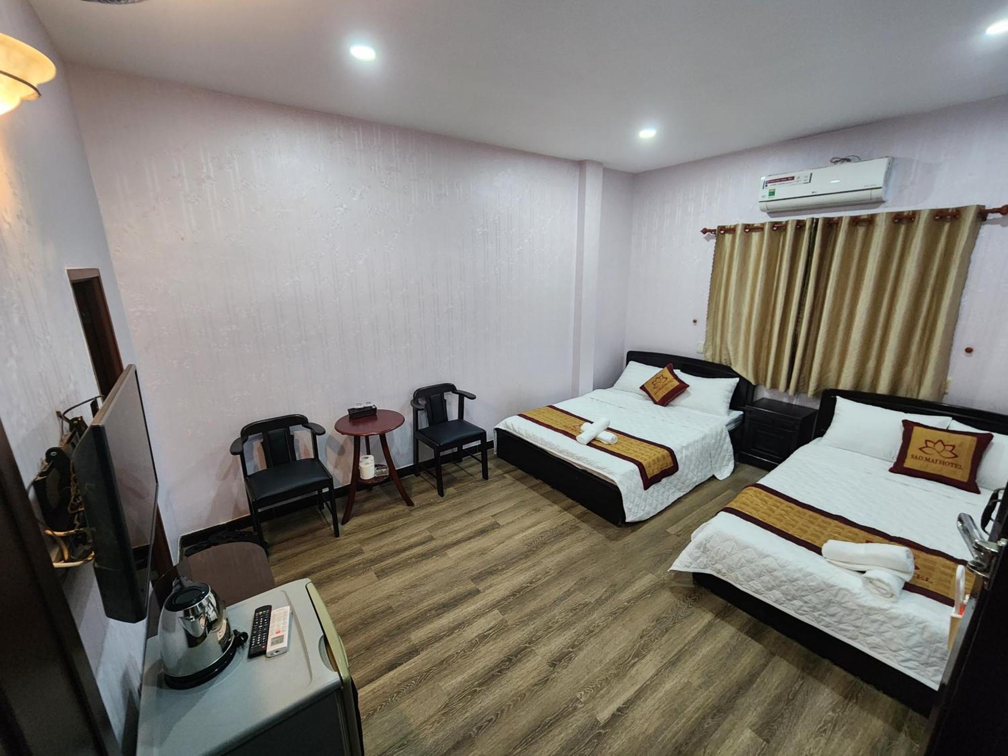 Khach San Sao Mai Hotel Хошимин Екстериор снимка