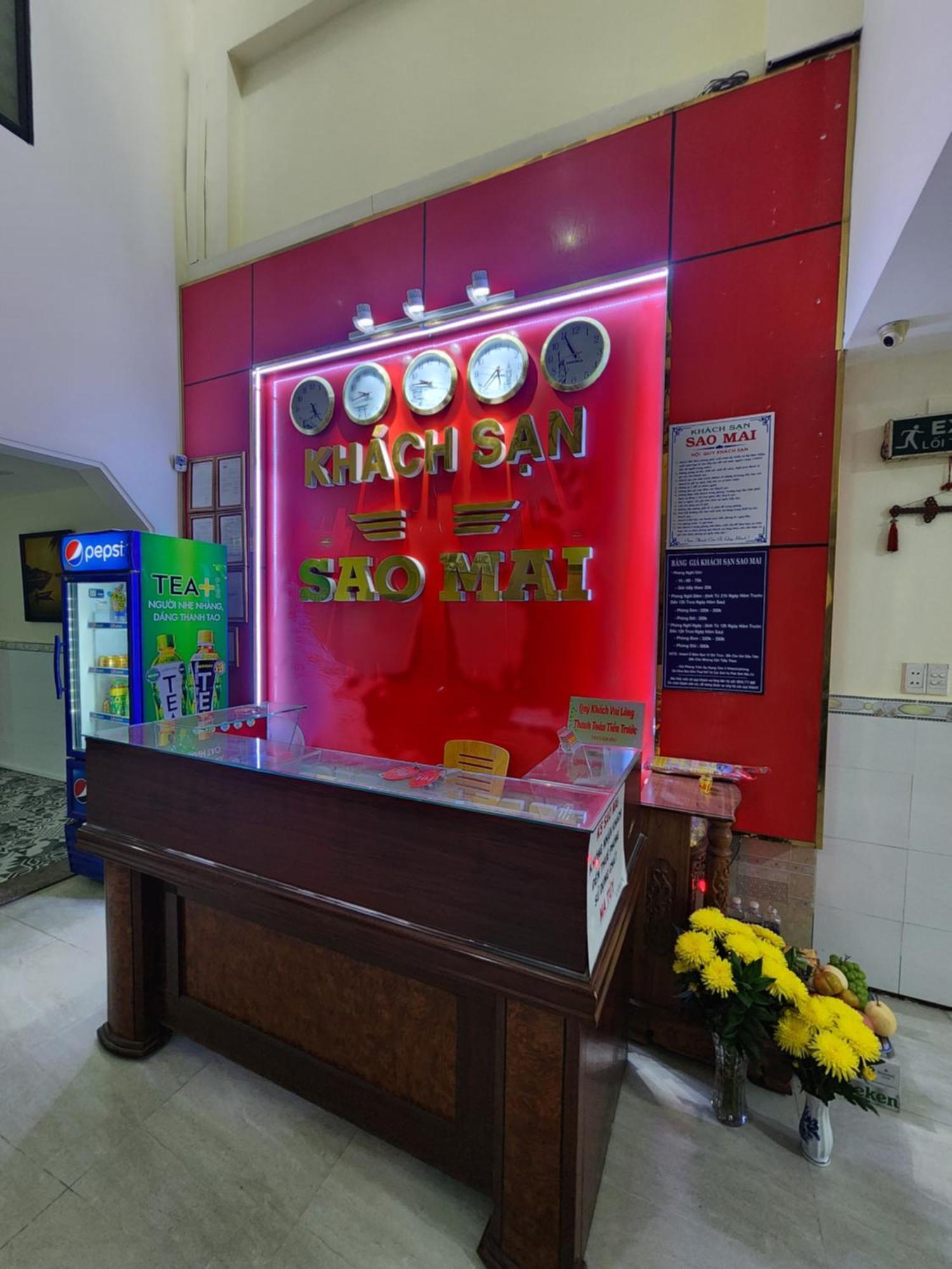 Khach San Sao Mai Hotel Хошимин Екстериор снимка