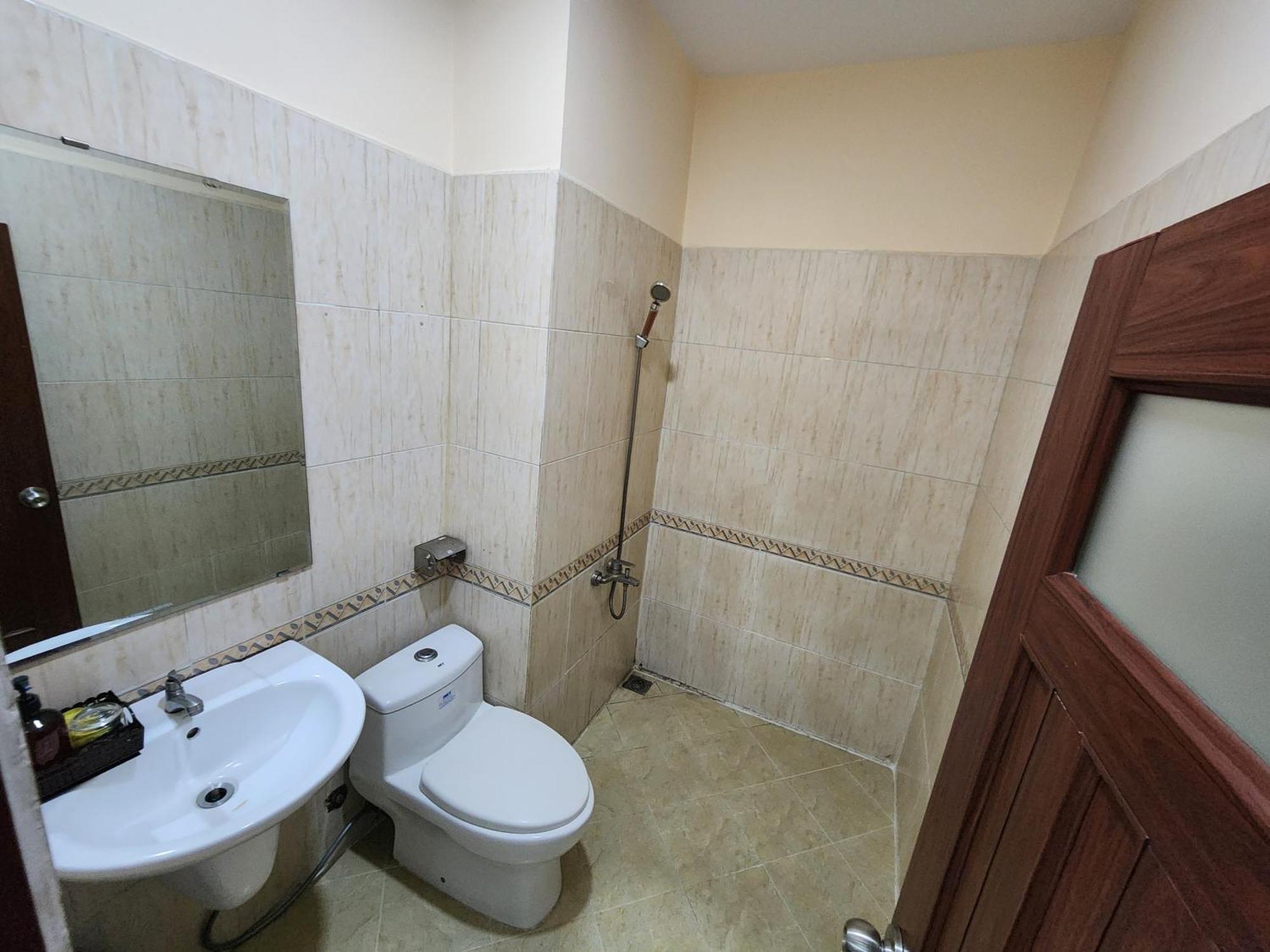 Khach San Sao Mai Hotel Хошимин Екстериор снимка